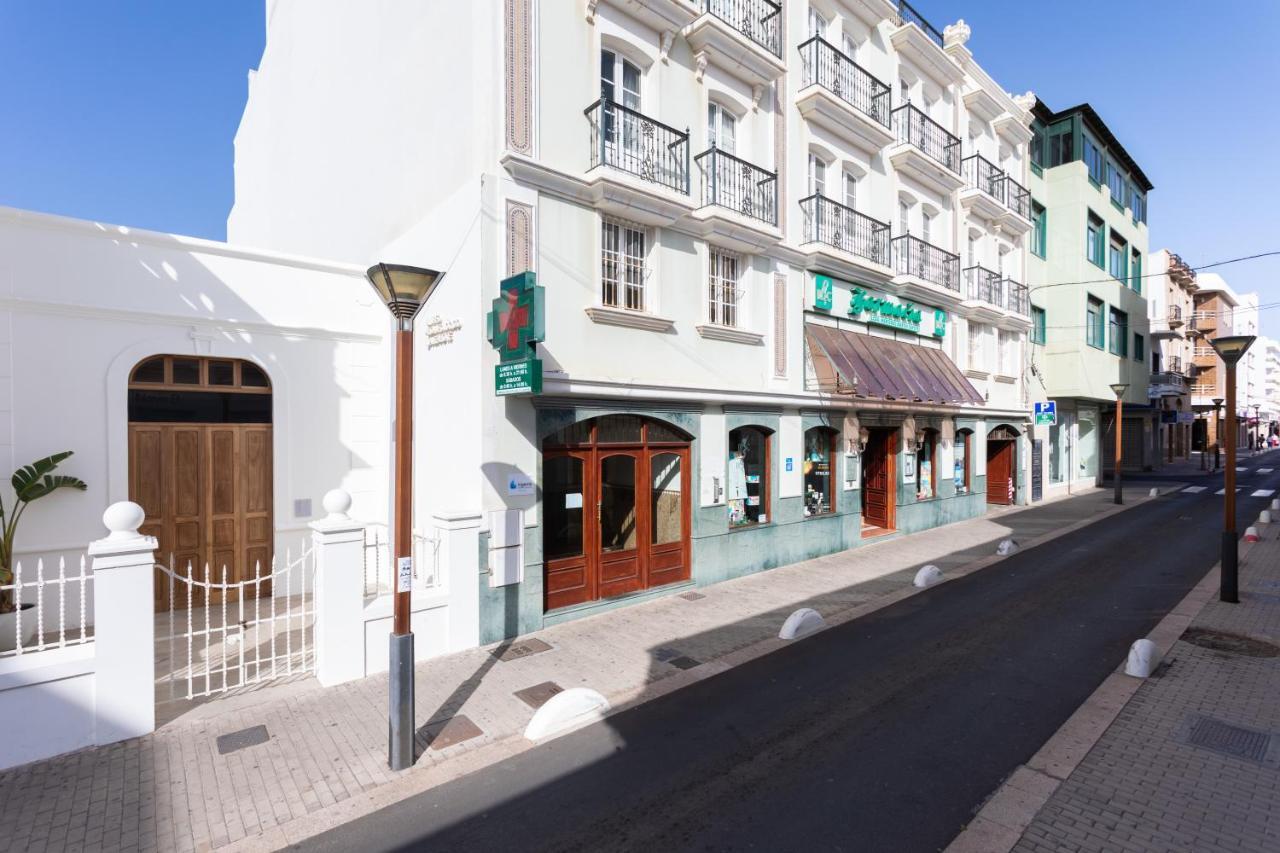 Rooms & Suites Loft 2E Deluxe Edition Arrecife Arrecife (Lanzarote) Exterior foto